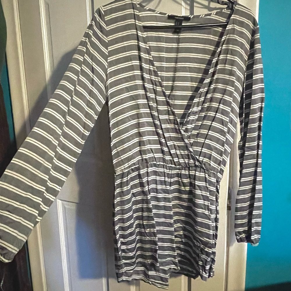 Long-sleeve romper